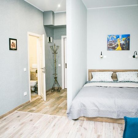 דירות לבוב Luxury Flat In Downtown מראה חיצוני תמונה